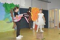 PRAZNIČNA TRŽNICA V DIVAČI in PRIHOD DEDKA MRAZA 56